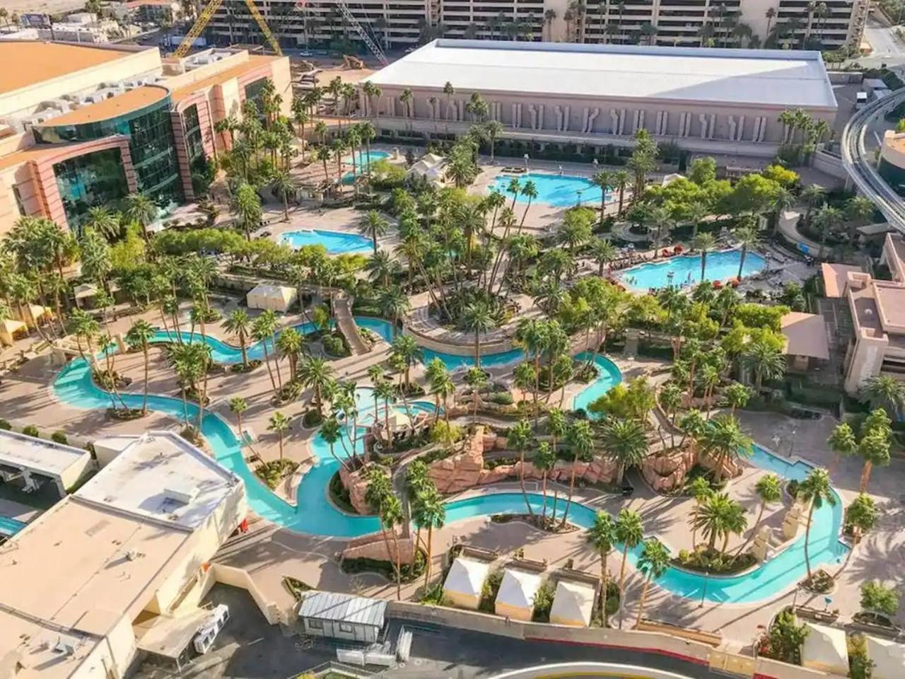 Lady Luck'S Vista - Private Balcony - Full Kitchen - Two Full Baths - Jetted Tub - Full Mgm Grand Resort Access W No Resort Fee At Mgm Signature Las Vegas Exterior foto